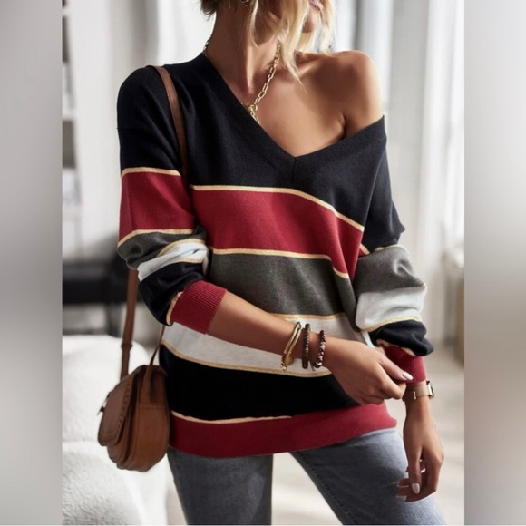 🎉HP 2/1/23 Colorblock V Neck Pullover Sweater Color: Multi - Picture 2 of 5